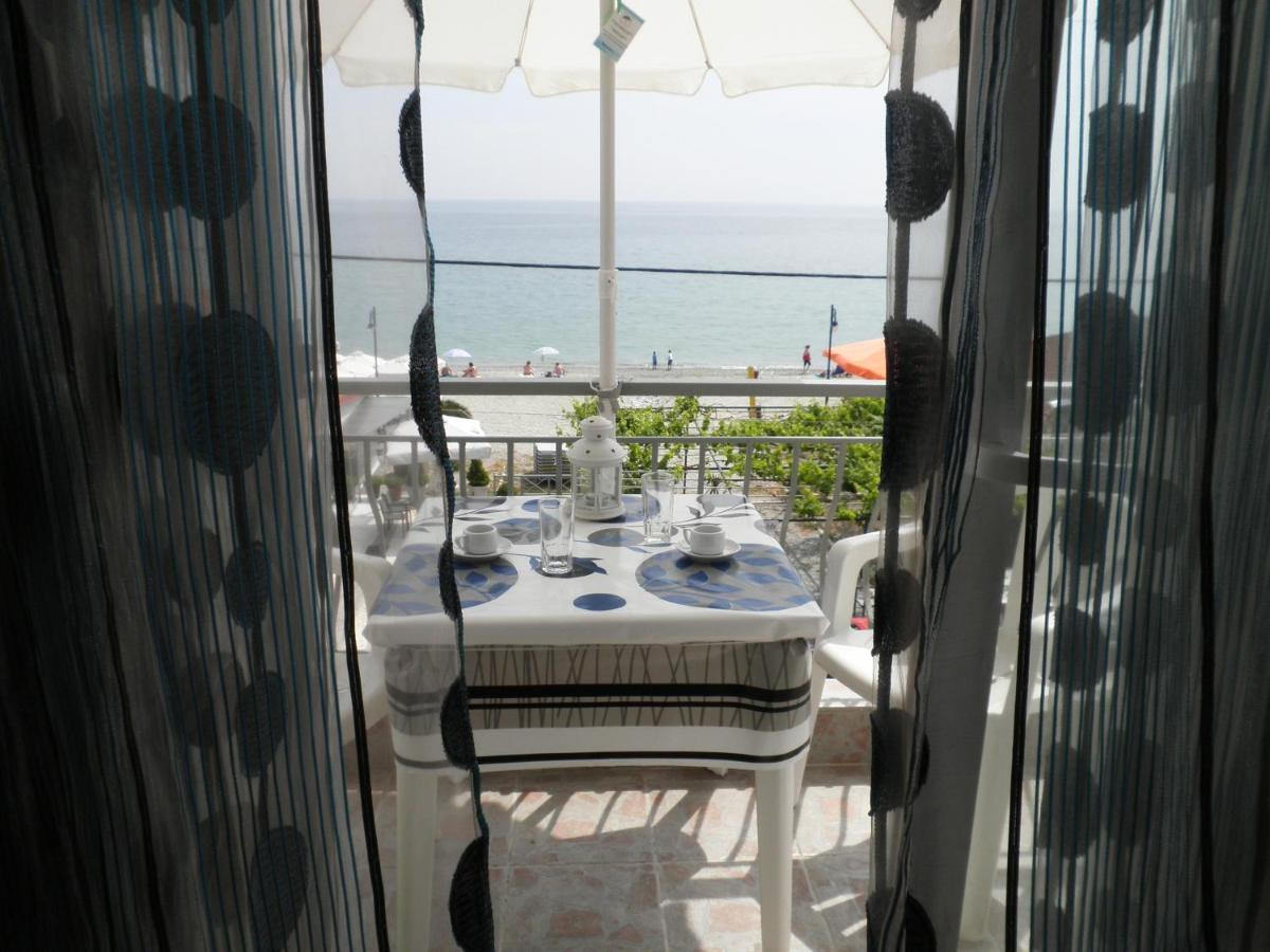 Anastasia Apartments Λεπτοκαρυά Δωμάτιο φωτογραφία